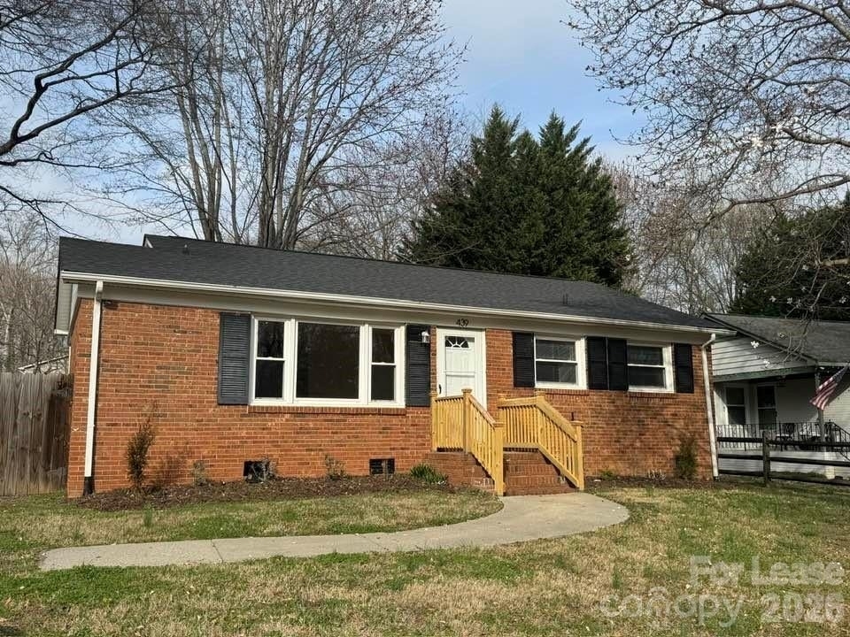 439 Sadie Drive - Photo 0