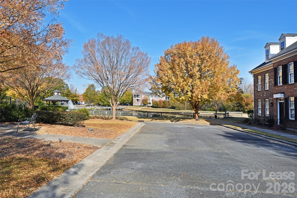 8643 Beaver Creek Drive - Photo 5