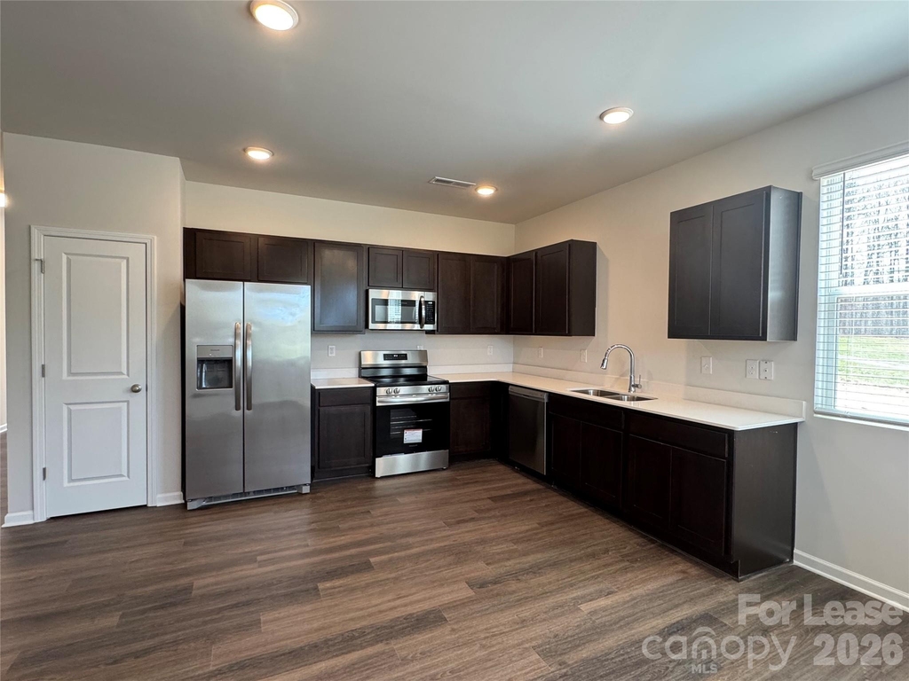 106 Titanium Drive - Photo 11