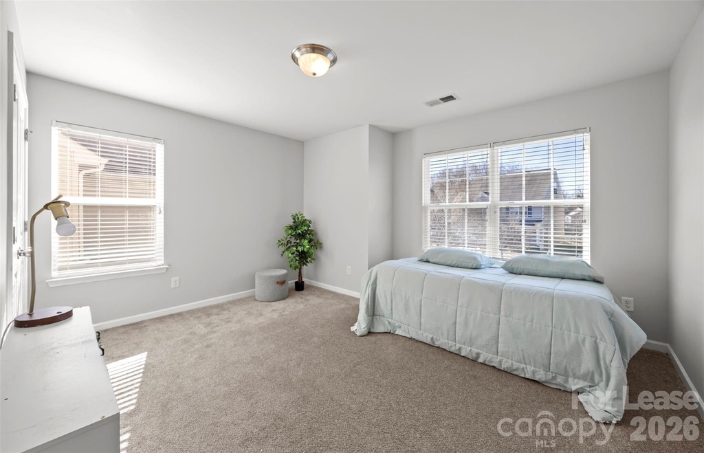 2707 Hunters Moon Lane - Photo 8
