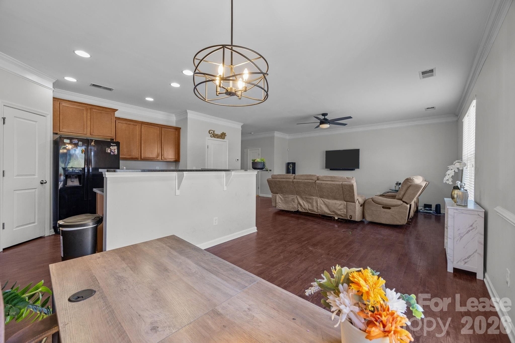 2707 Hunters Moon Lane - Photo 5