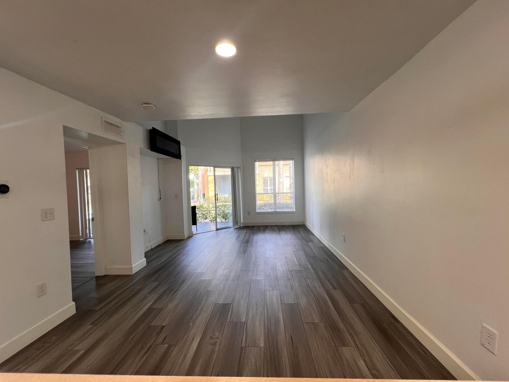 4863 Via Palm Lakes - Photo 3