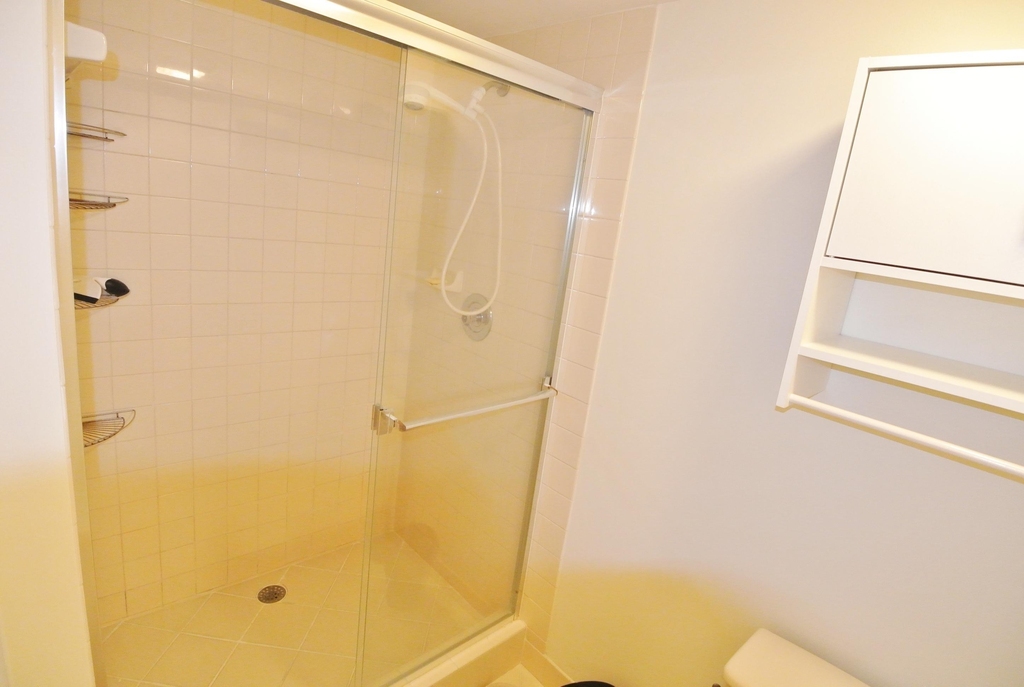 1201 Seafarer Circle - Photo 8