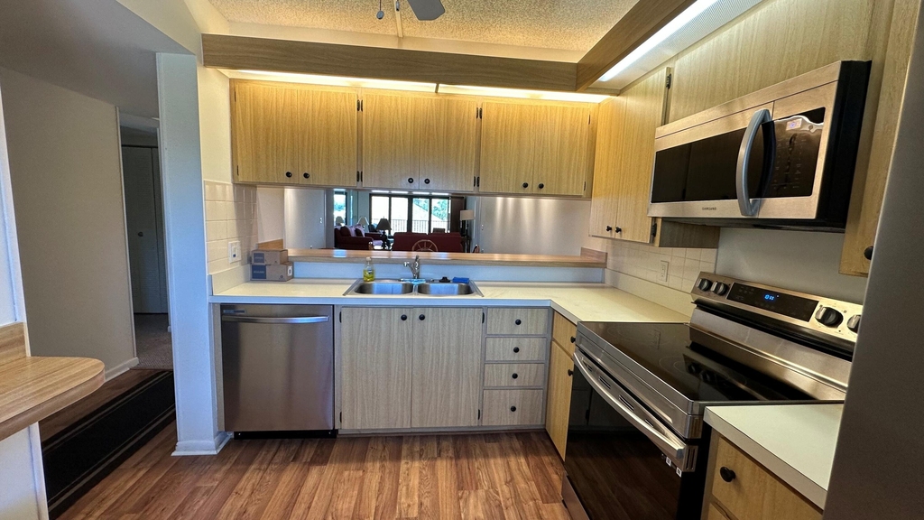 1201 Seafarer Circle - Photo 5