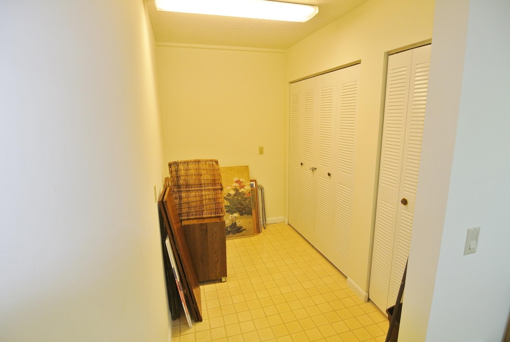 1201 Seafarer Circle - Photo 9