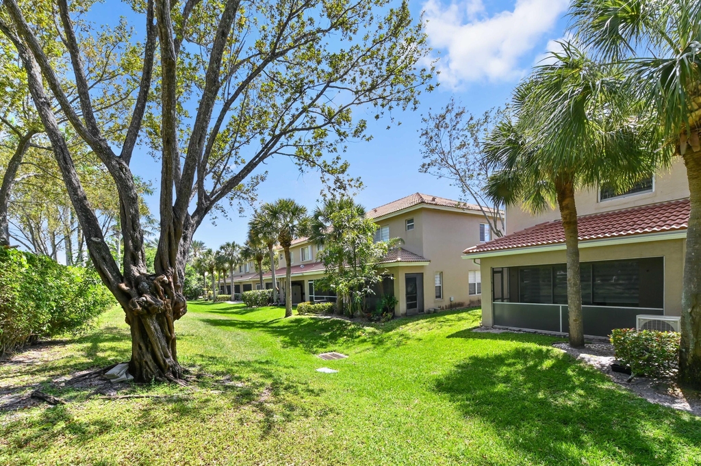 6880 Brook Hollow Road - Photo 30