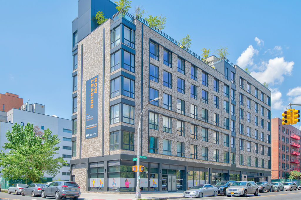 782 New York Avenue - Photo 14
