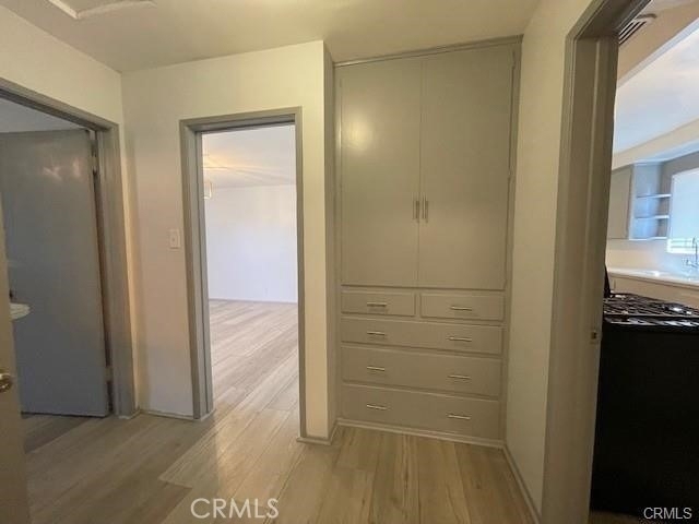 2544 N Brighton - Photo 8