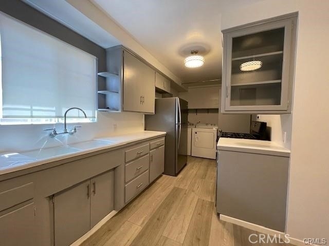 2544 N Brighton - Photo 5