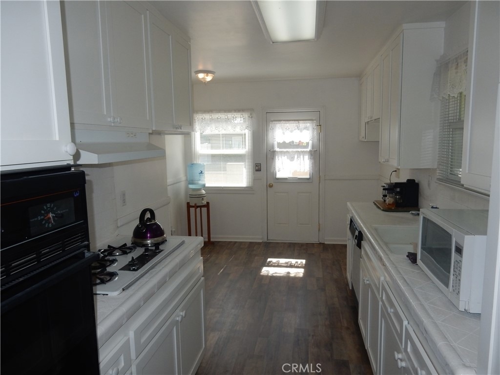 8000 Sale Avenue - Photo 4