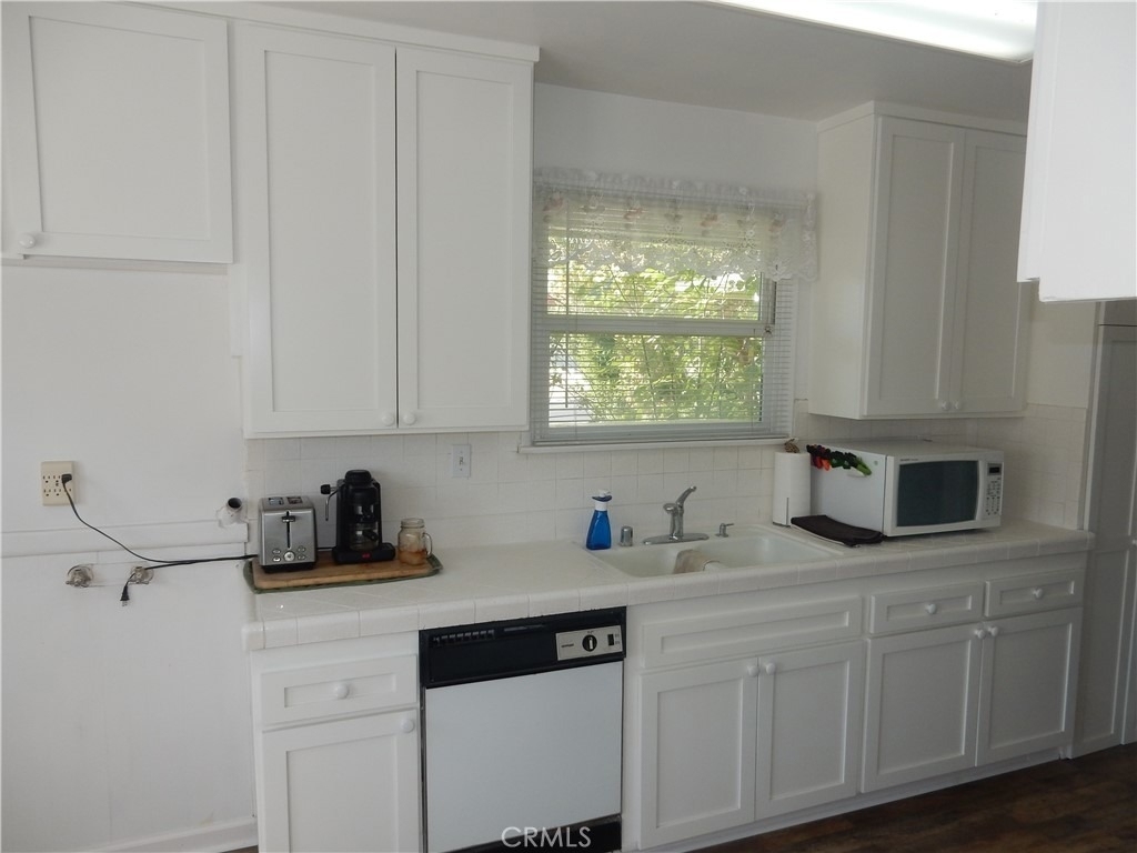 8000 Sale Avenue - Photo 3