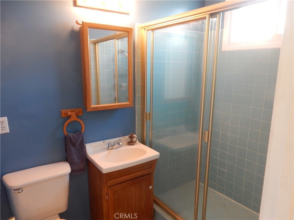 8000 Sale Avenue - Photo 7