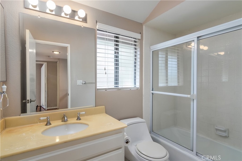 21820 Marylee Street - Photo 21