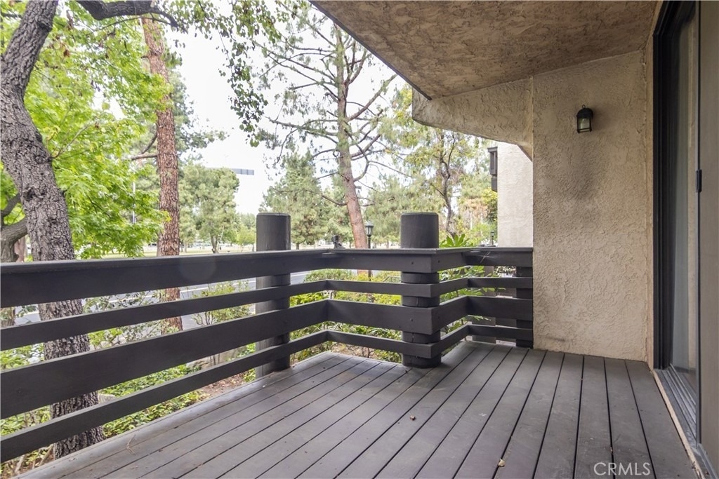 21820 Marylee Street - Photo 10