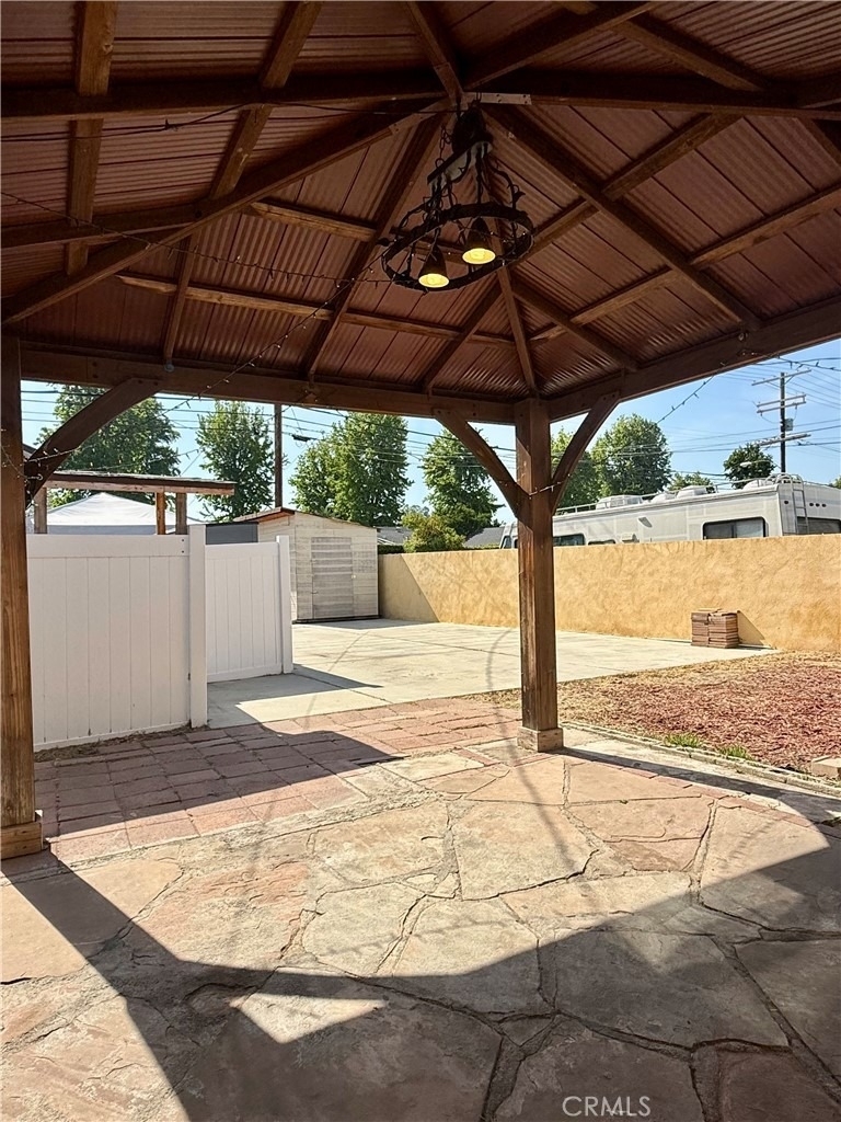 6517 White Oak Ave - Photo 16