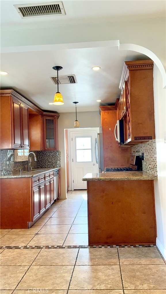 6517 White Oak Ave - Photo 6