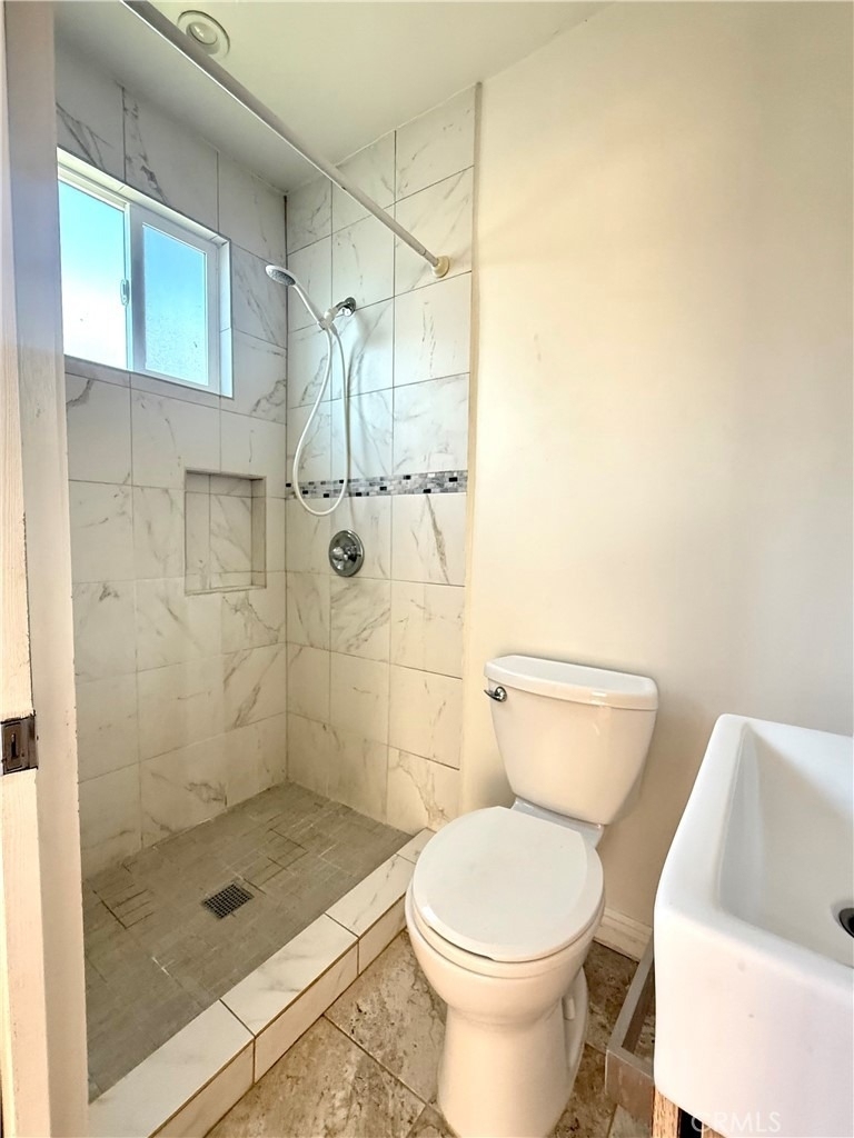 6517 White Oak Ave - Photo 8