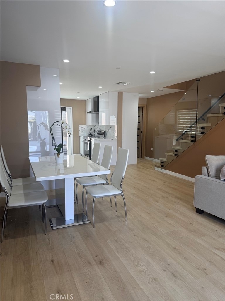 8242 Morse Ave - Photo 2