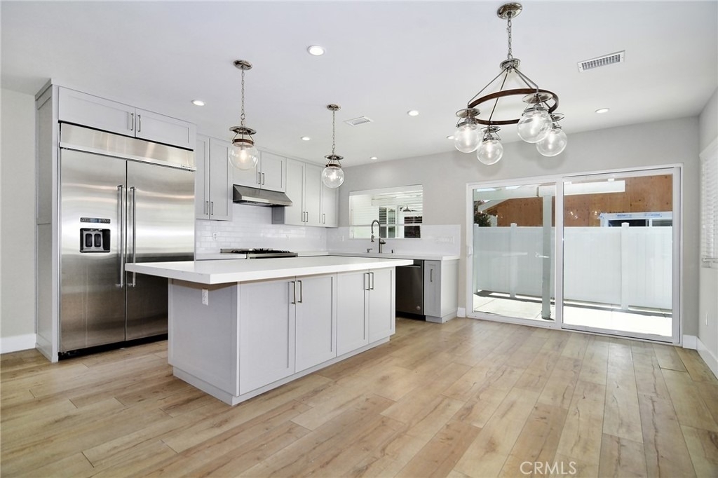 22446 Berdon Street - Photo 3
