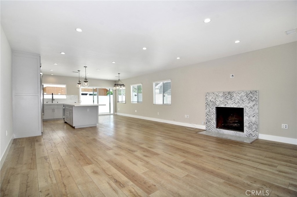 22446 Berdon Street - Photo 2