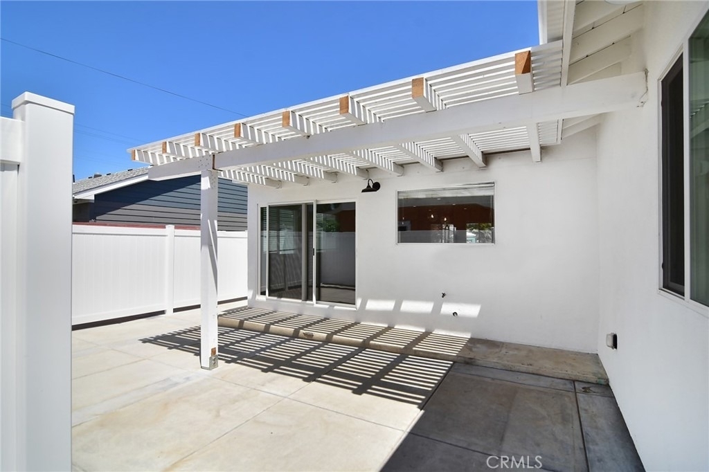 22446 Berdon Street - Photo 13