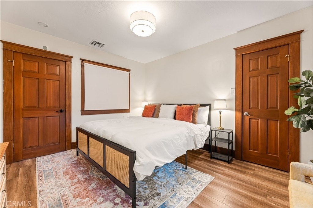 736 Redondo Avenue - Photo 10