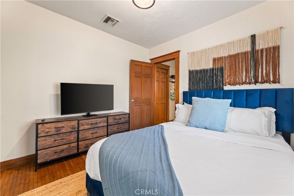 736 Redondo Avenue - Photo 13