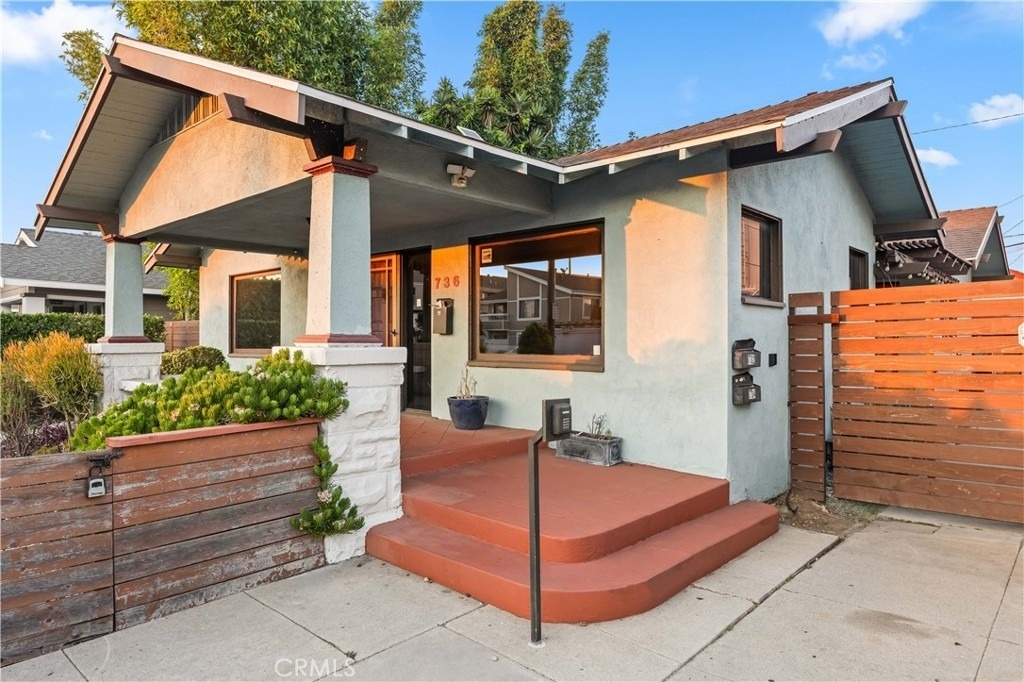 736 Redondo Avenue - Photo 15