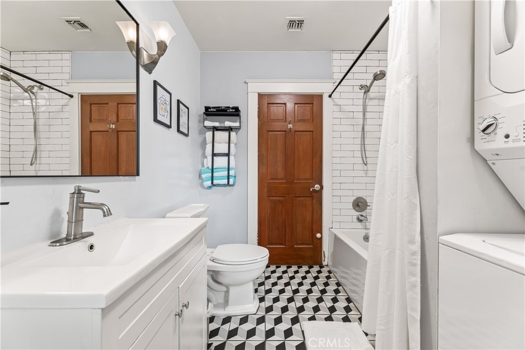 736 Redondo Avenue - Photo 19