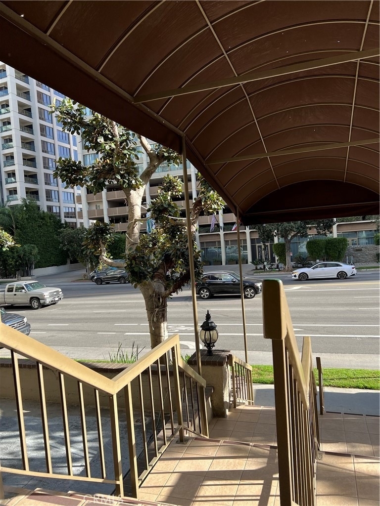 10747 Wilshire Boulevard - Photo 25