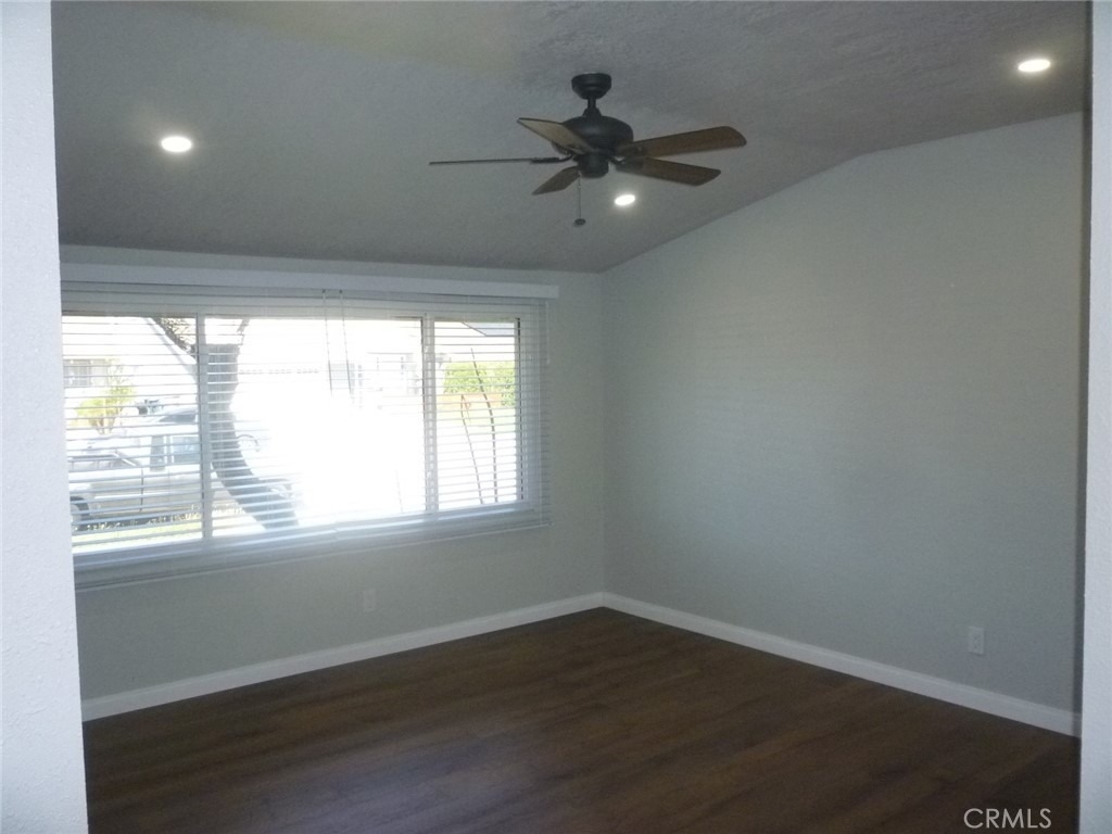 1432 W 172nd Street - Photo 4