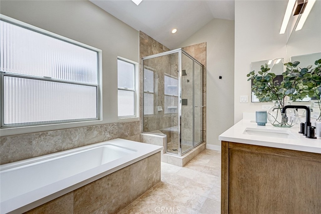 216 Monterey - Photo 24