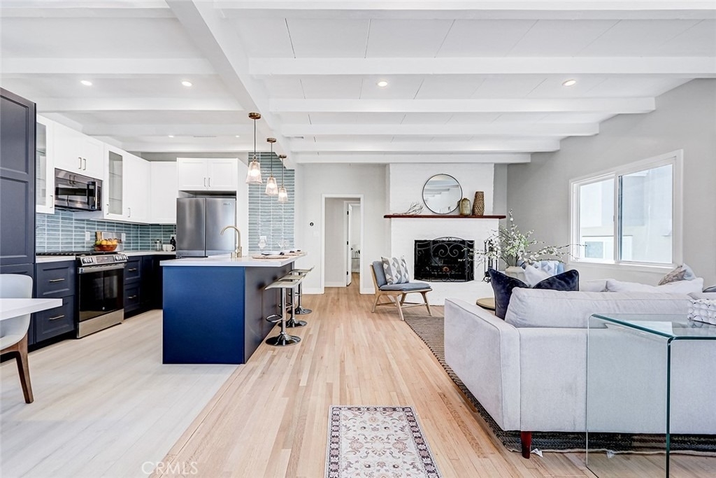 216 Monterey - Photo 14
