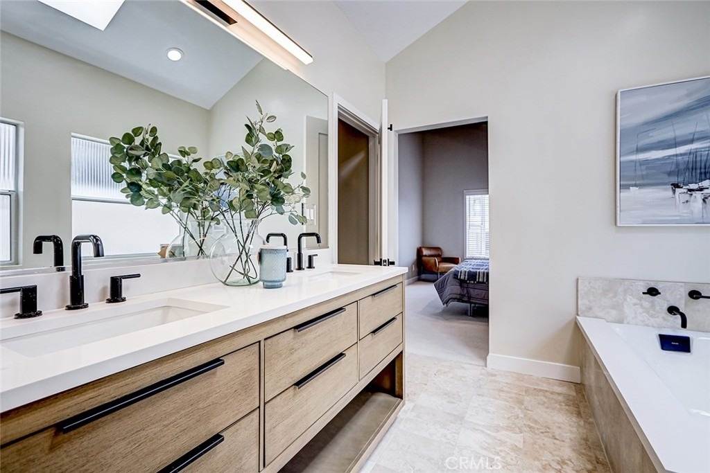 216 Monterey - Photo 22