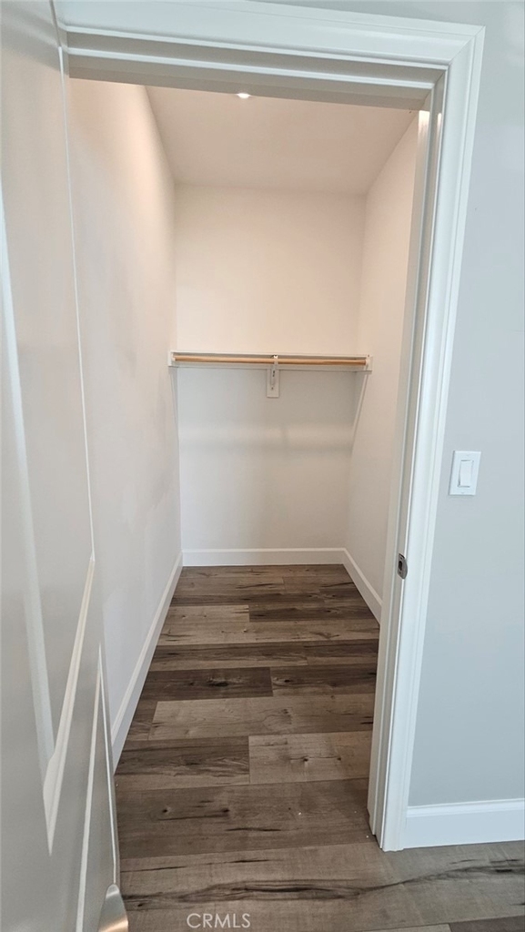 1536 E 87th - Photo 8