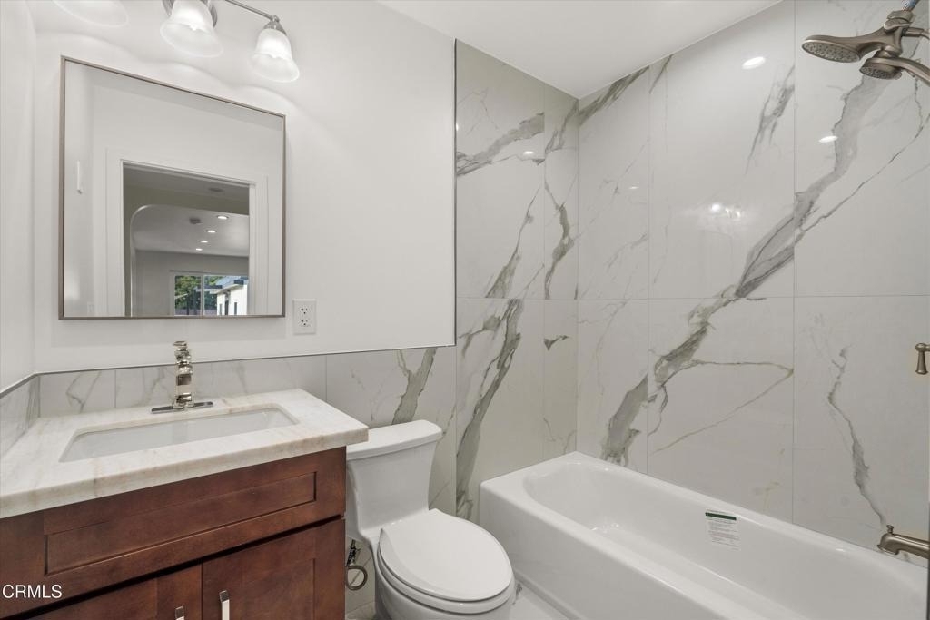 624 Silver Lake Boulevard - Photo 13