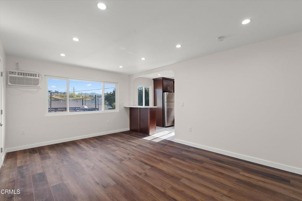 624 Silver Lake Boulevard - Photo 1