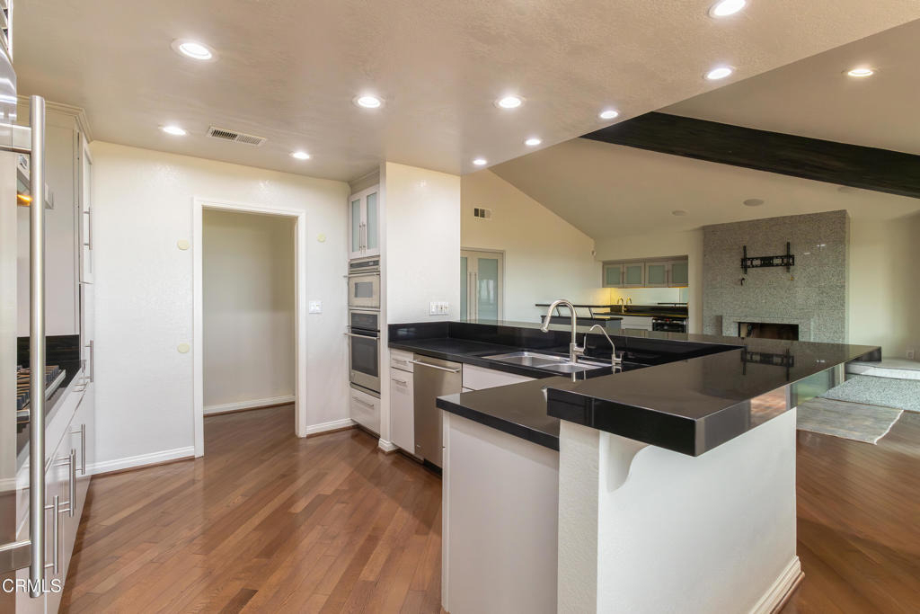 1212 Arno Drive - Photo 12