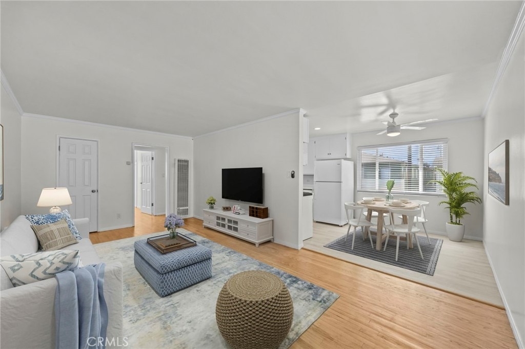 3027 E 3rd Street - Photo 2