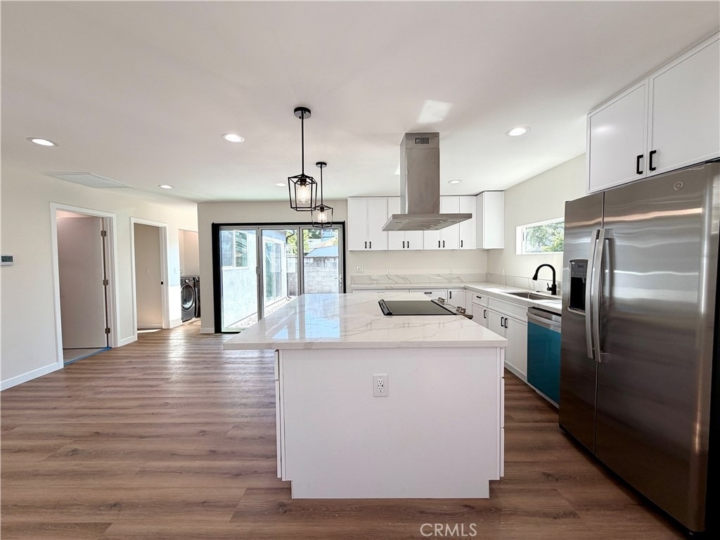 18756 Cohasset Street - Photo 4