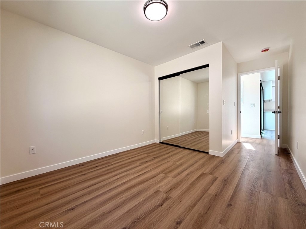 18756 Cohasset Street - Photo 9