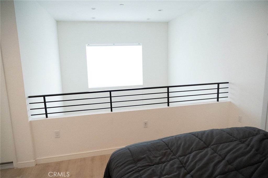 1187 Crenshaw Boulevard - Photo 15