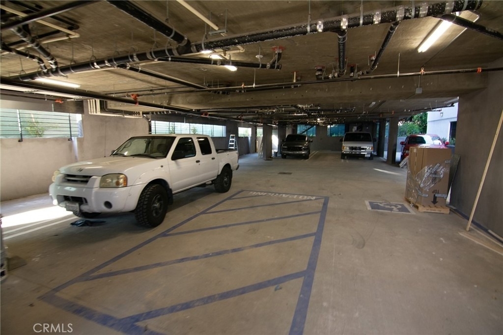 1187 Crenshaw Boulevard - Photo 12
