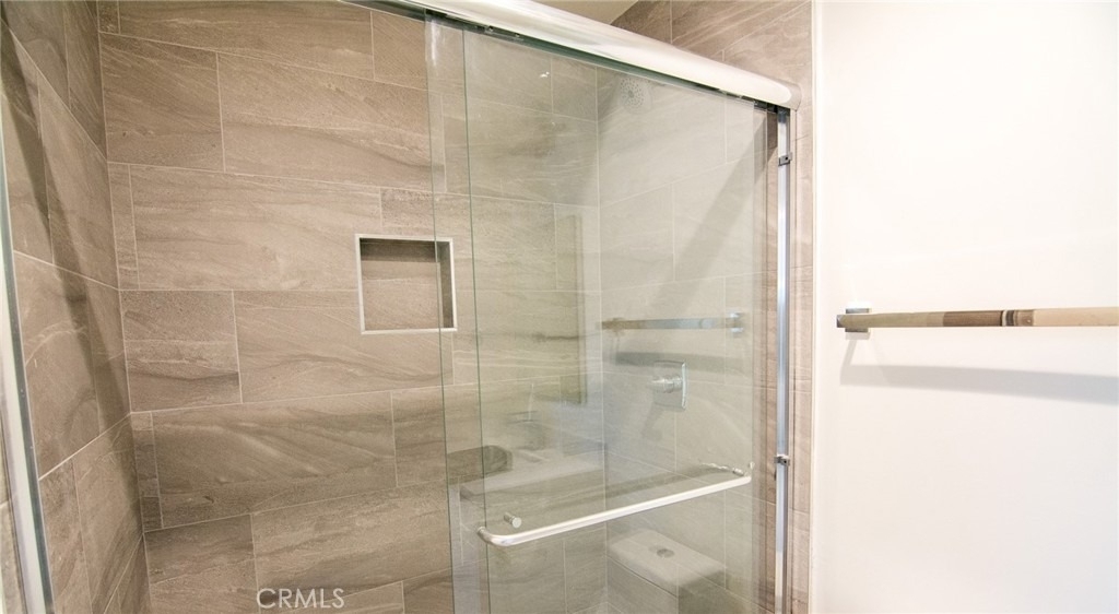 1187 Crenshaw Boulevard - Photo 11