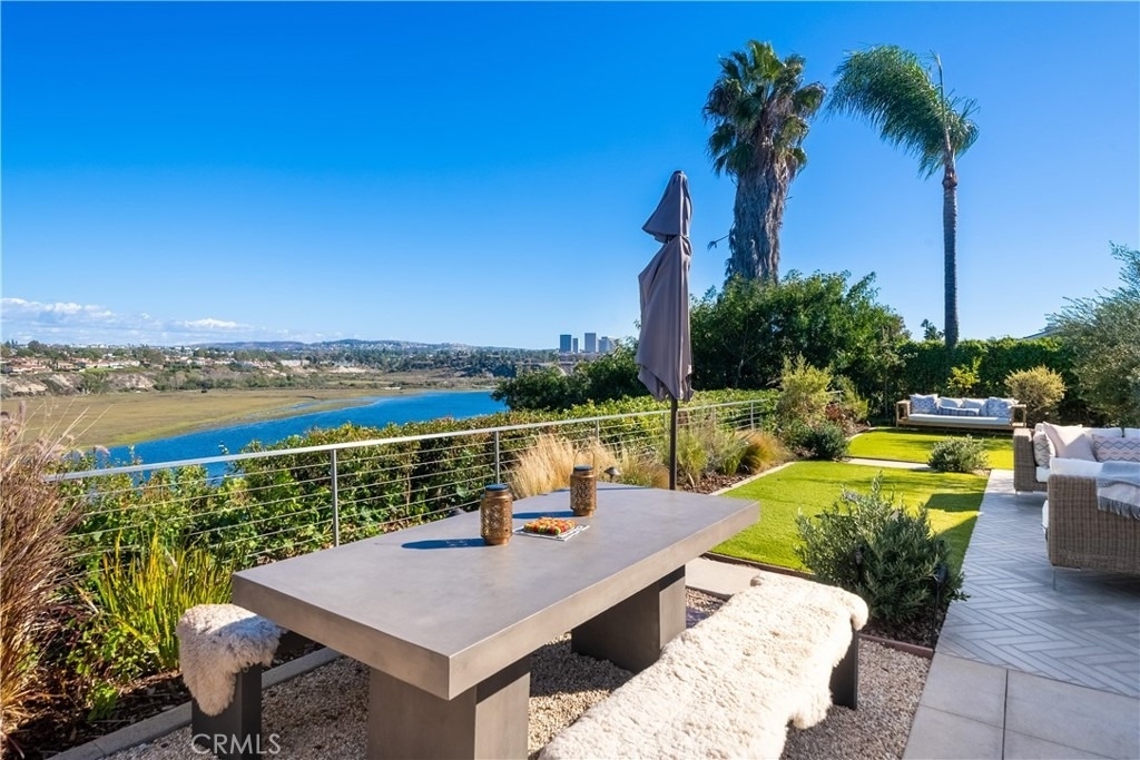 1700 Galaxy Drive - Photo 37