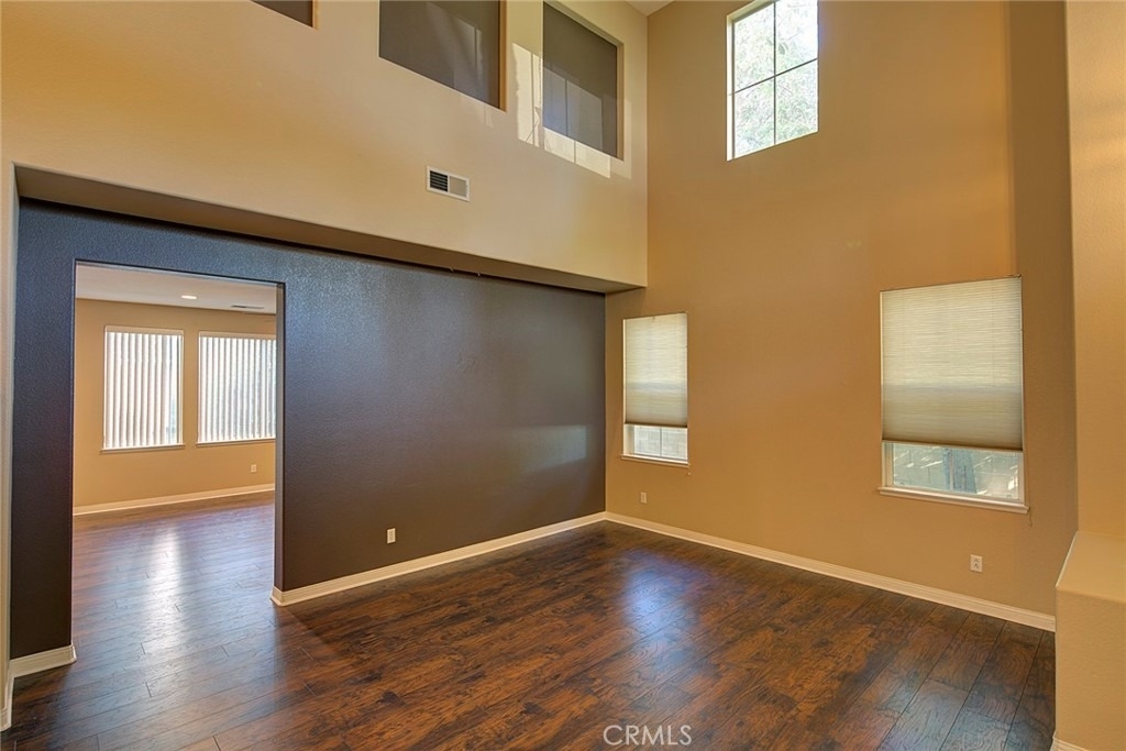 4520 Garden City Lane - Photo 2
