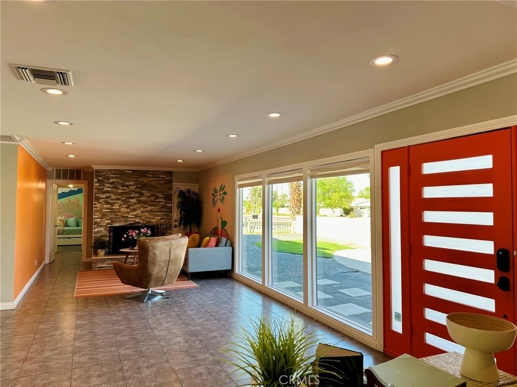1331 S Sunrise Way - Photo 1