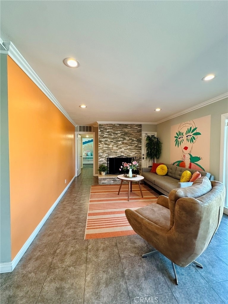 1331 S Sunrise Way - Photo 6