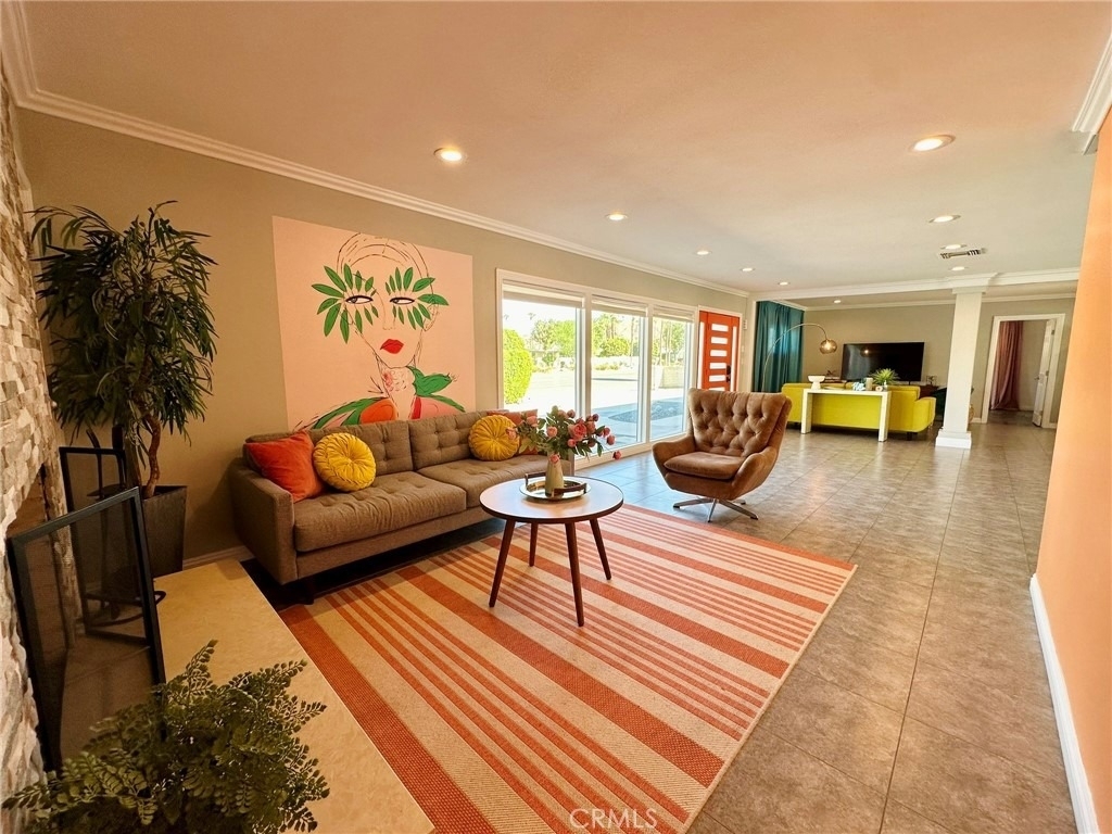 1331 S Sunrise Way - Photo 5