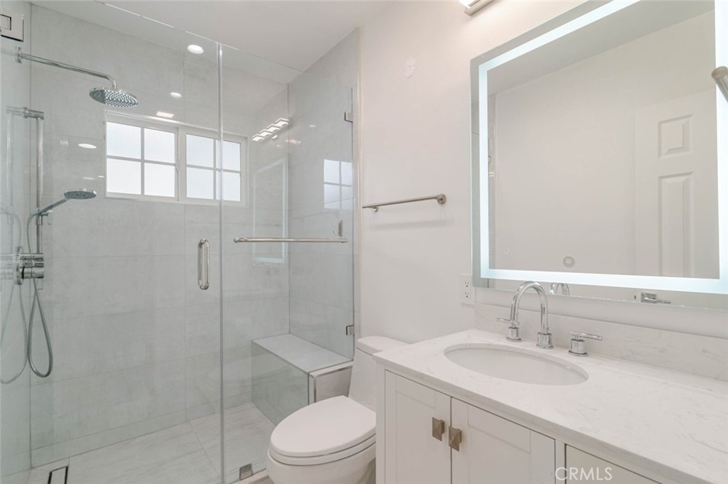 323 N Louise Street - Photo 10